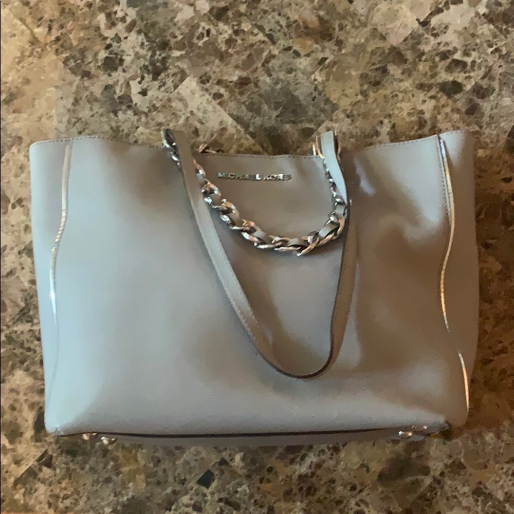 MK Grey Chain Tote  🔗🦋